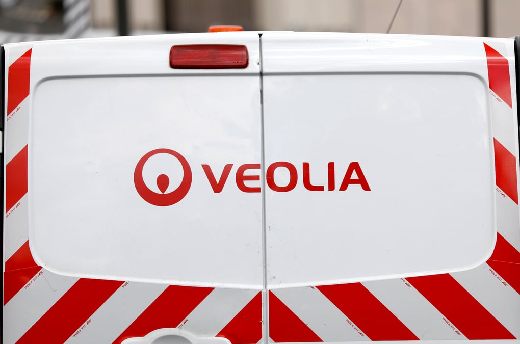 Veolia juge "legitime" le debat sur le prix pour suez, defend son projet