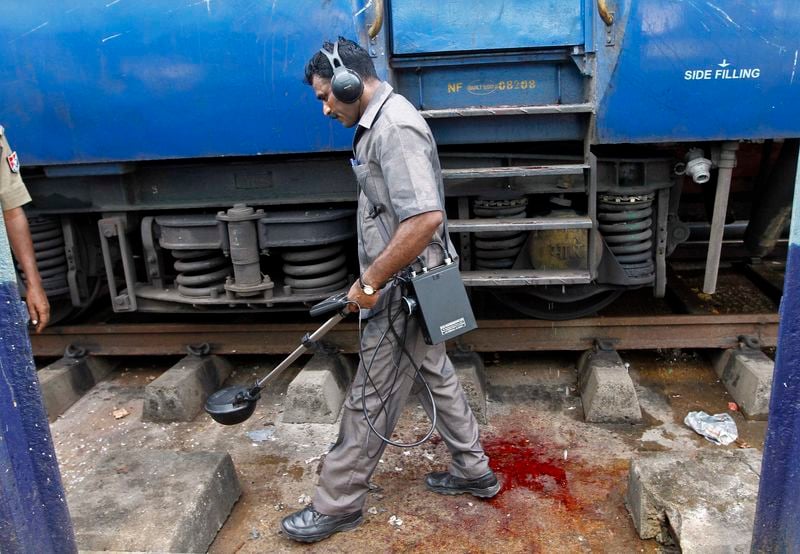 Des explosions dans un train en Inde font un mort