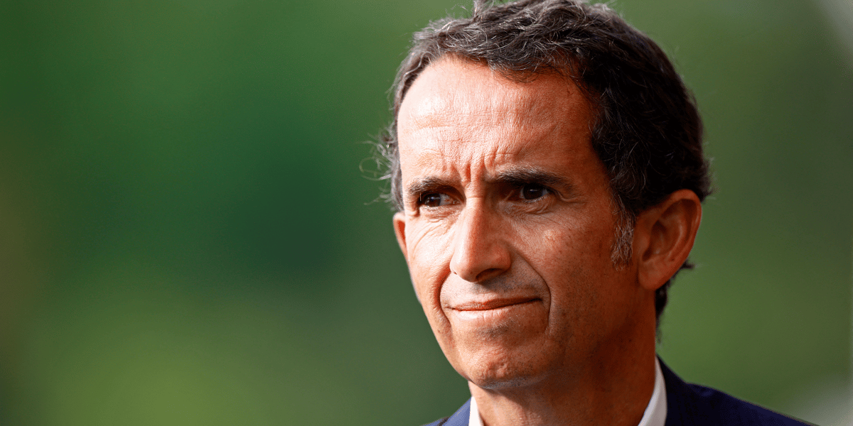 Alexandre bompard, pdg de carrefour, participe au forum d'ete du syndicat medef