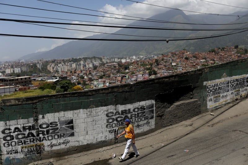 Au venezuela, affrontement maduro-opposition dans les urnes
