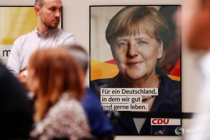 Dix-sept points d'avance pour la cdu de merkel sur le spd