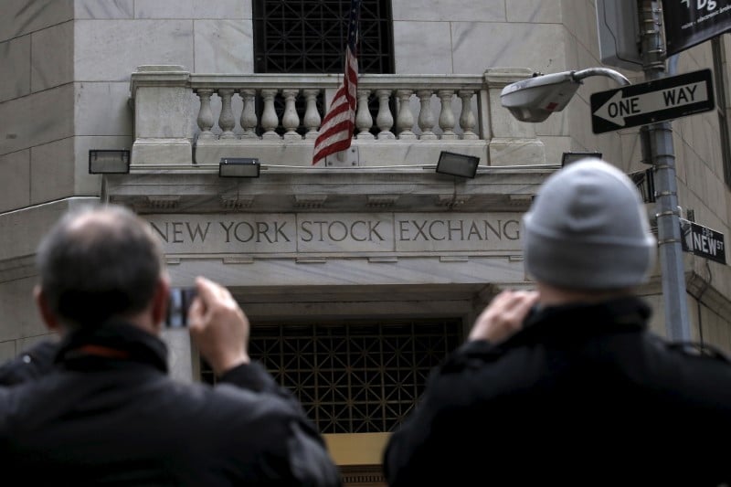 Wall street termine en repli