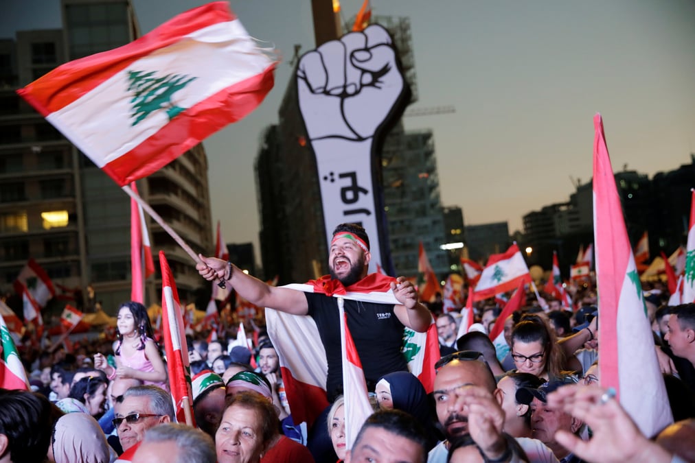 Liban: les opposants au gouvernement dans la rue apres une manifestation pro-aoun