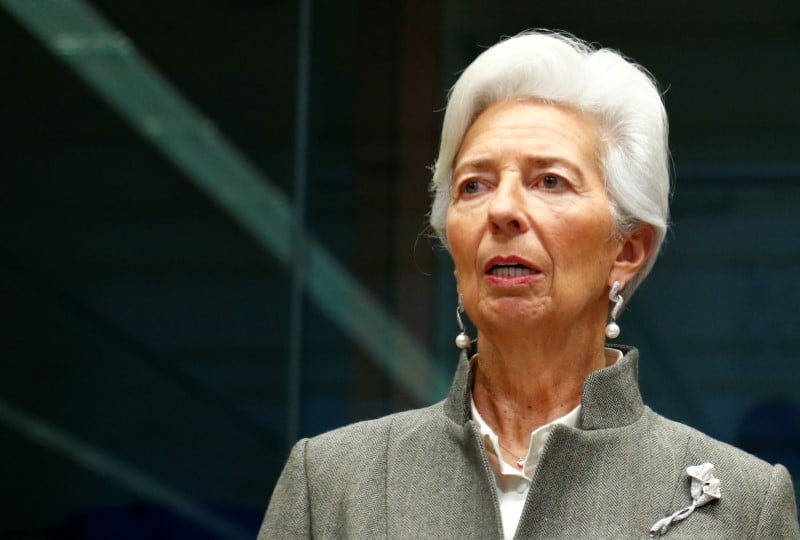 L'accord de relance europeen "aurait pu etre meilleur", dit lagarde (bce)
