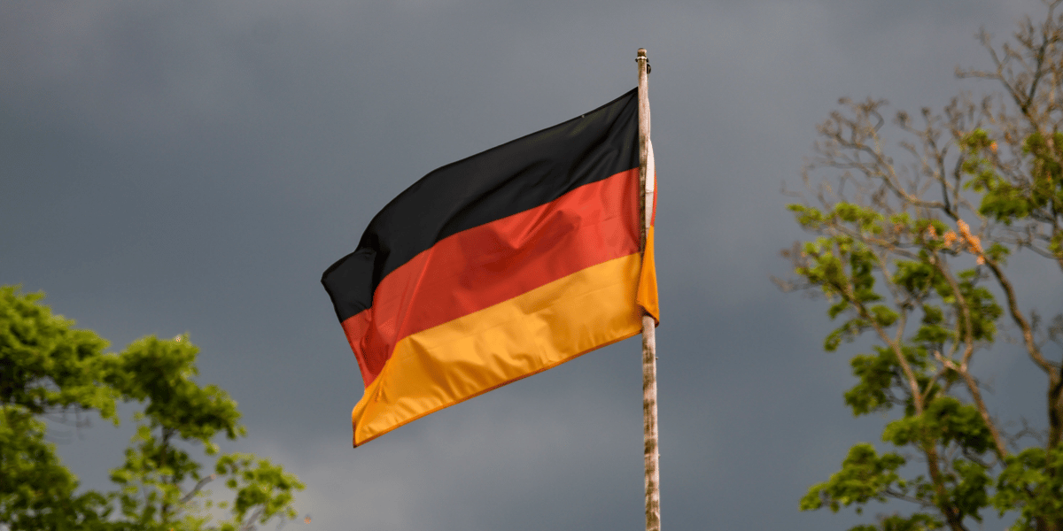Allemagne, drapeau, temps orageux