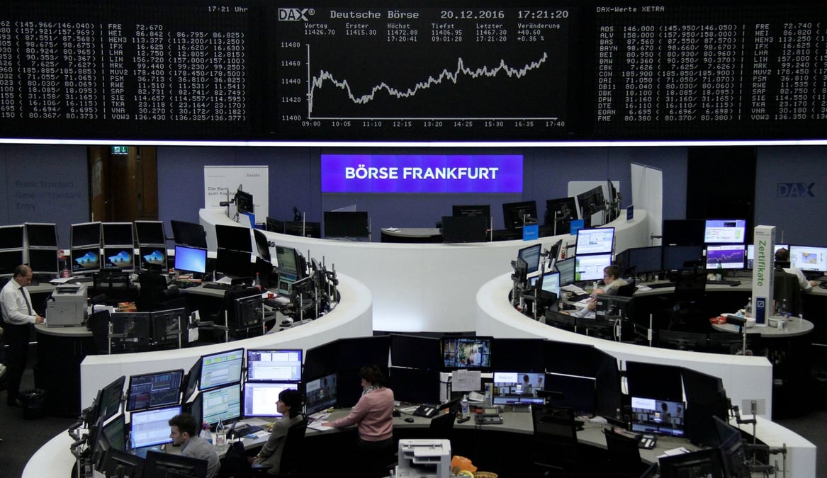 Des traders a la bourse de francfort