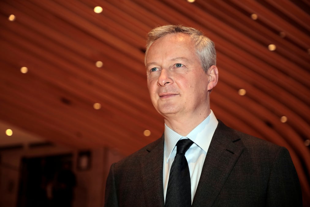 Taxe numerique: le maire acte le futur refus europeen, mise sur l'ocde