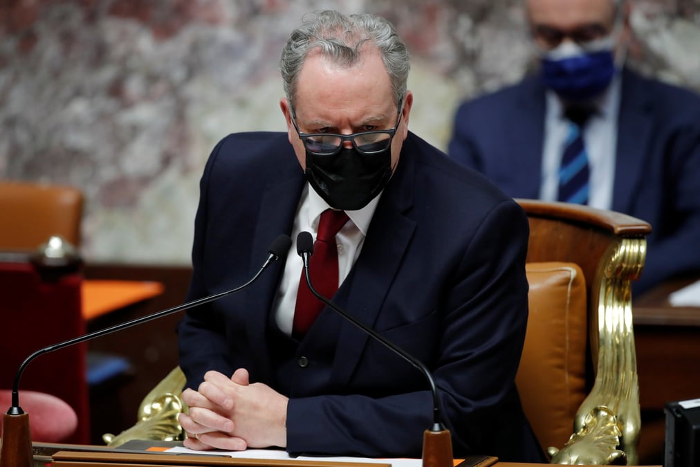 France: le second tour des regionales possiblement reporte au 27 juin, estime ferrand