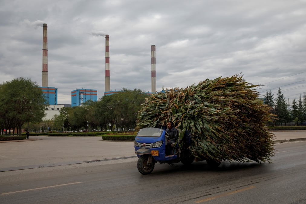 La chine ne batira plus des projets energetiques au charbon a l'etranger, dit xi jinping