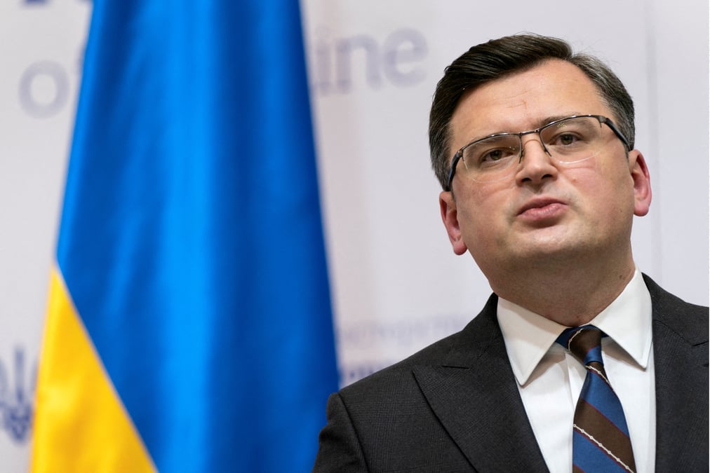 Le chef de la diplomatie ukrainienne demande d'ignorer les "predictions apocalyptiques"