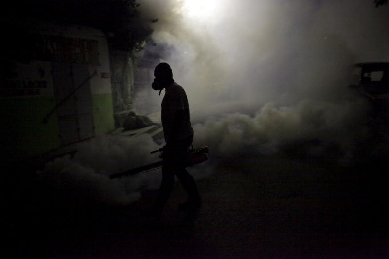 La lutte contre le virus zika va necessiter 56 millions de dollars d'ici juin, selon l'oms