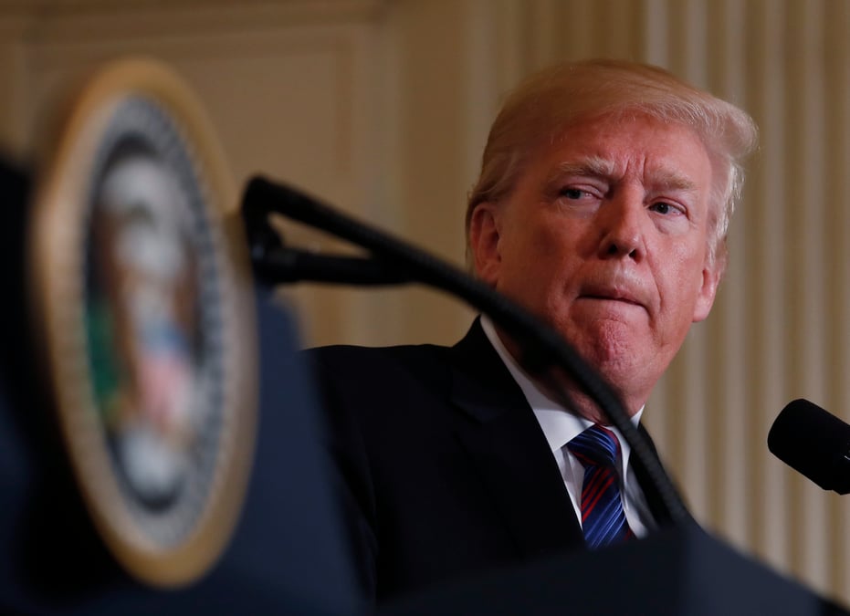 Trump va laisser les troupes en syrie "un peu plus longtemps"