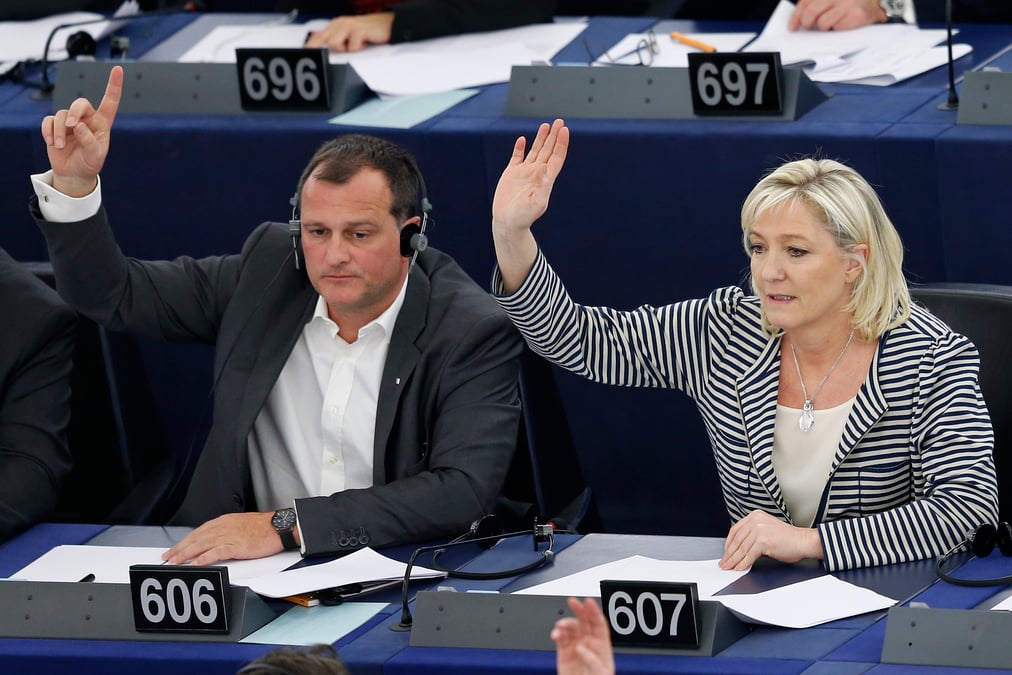 Louis aliot ne sera pas tete de liste rn aux europeennes