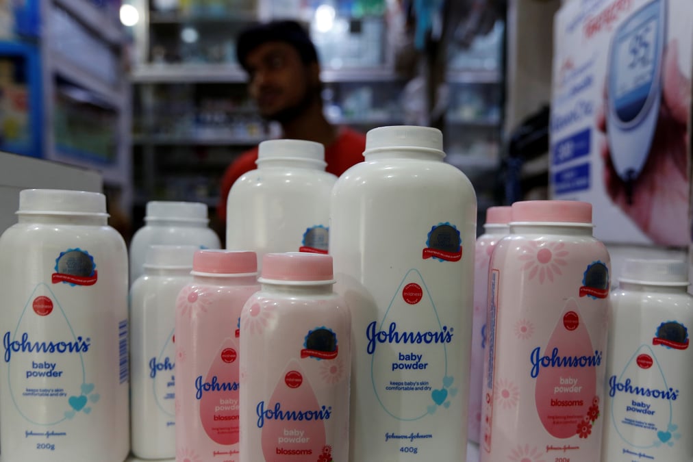 J&j annonce une prevision de chiffres d'affaire 2019 inferieure aux attentes