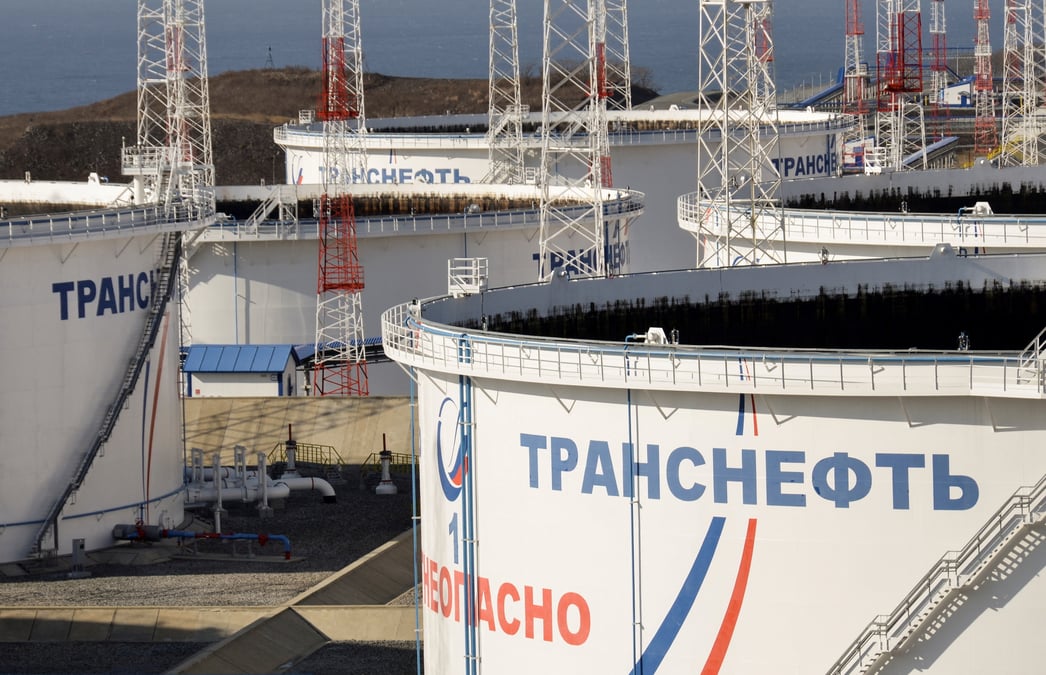 L'union europeenne va durcir les sanctions contre les majors russes, sans interdire les importations, selon une source