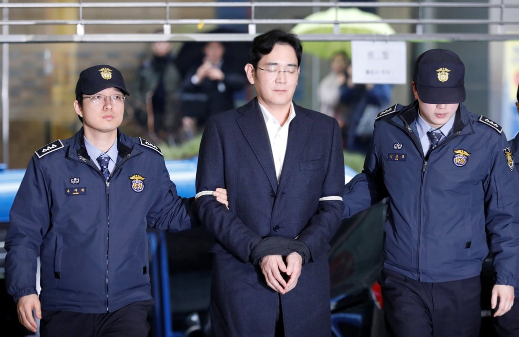 Le patron de samsung mis en examen