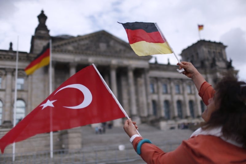 Ankara dit aux turcs allant en allemagne de faire attention