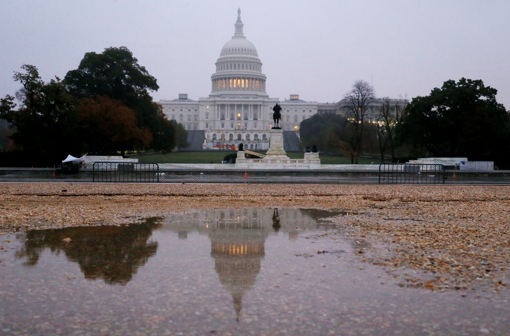 Usa: deux projets de loi pour mettre fin au "shutdown" rejetes au senat