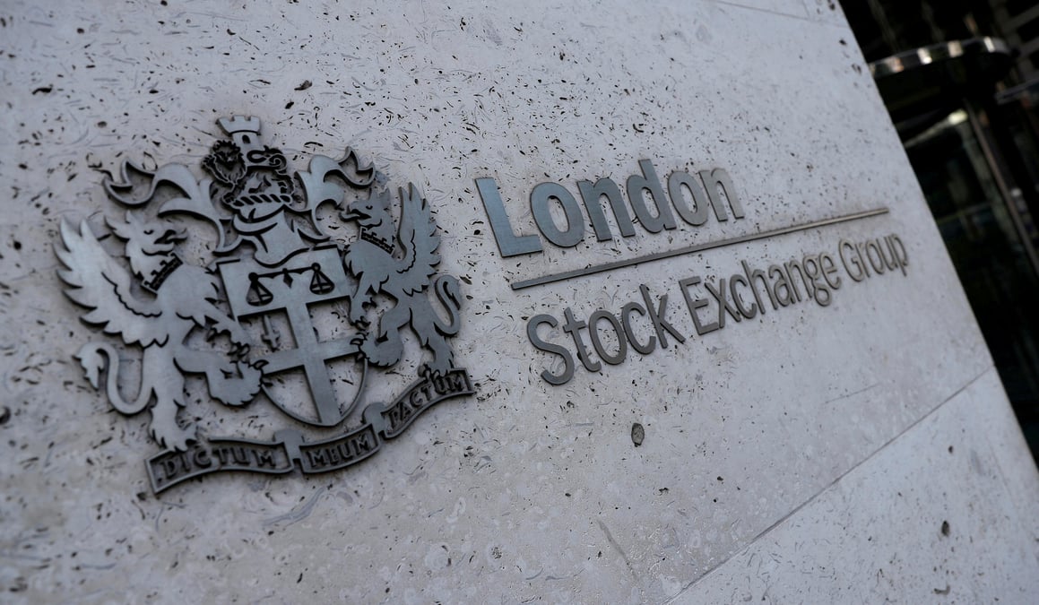 Lse va se decider vite sur l'offre de la bourse de hong kong