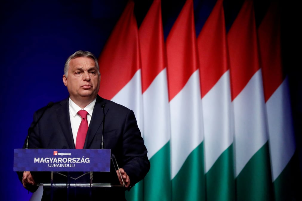 Hongrie: orban promet hausse des salaires et aide fiscale aux familles