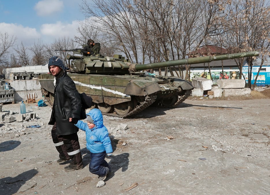 Ukraine: la russie a conduit de force des milliers d'habitants de marioupol sur son territoire