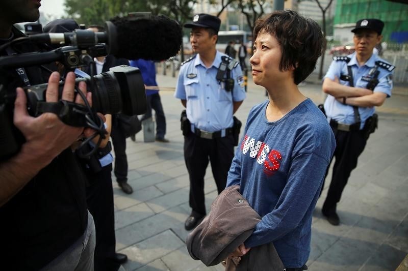 Douze ans de prison en chine pour un avocat defenseur des droits