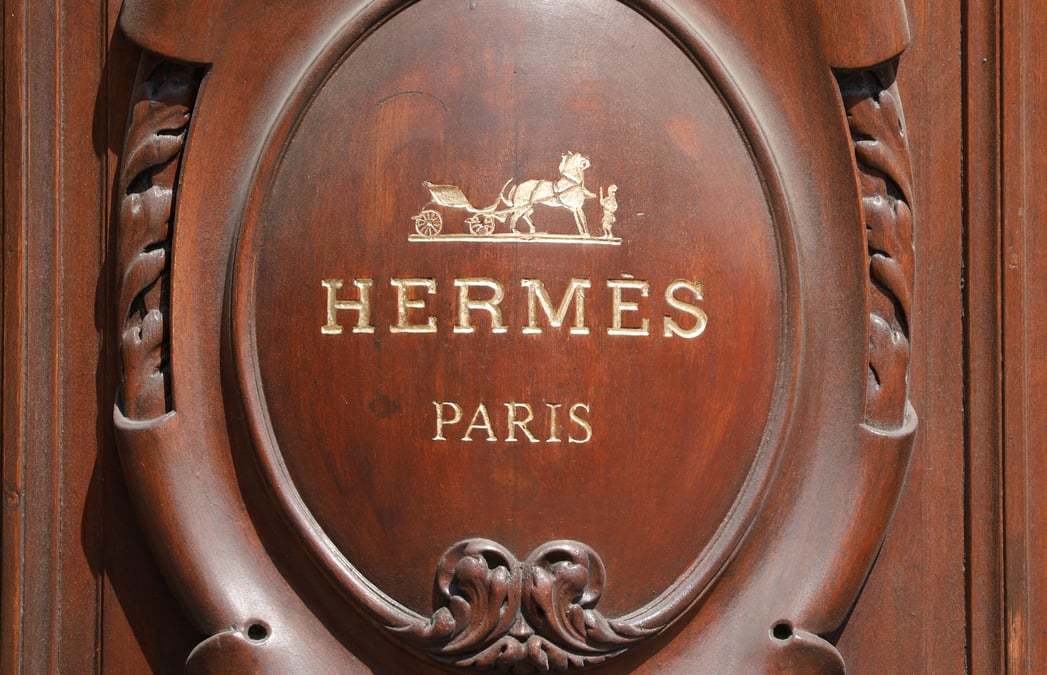 Hermes freine au t4 par les contraintes sur la production, le titre souffre