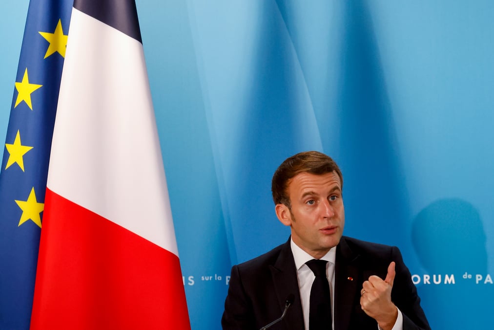 Coronavirus: le confinement va durer, macron va parler
