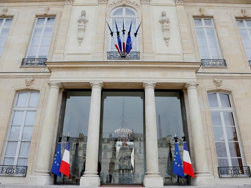 Le pire cauchemar de l'executif devenu realite avec les attentats commis vendredi soir