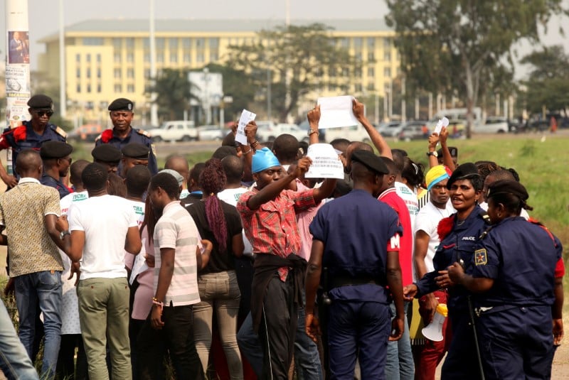 Kinshasa cherche a limiter l'usage des reseaux sociaux