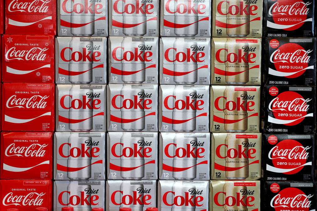 Coca-cola releve sa prevision de benefice grace a la hausse de la demande de sodas