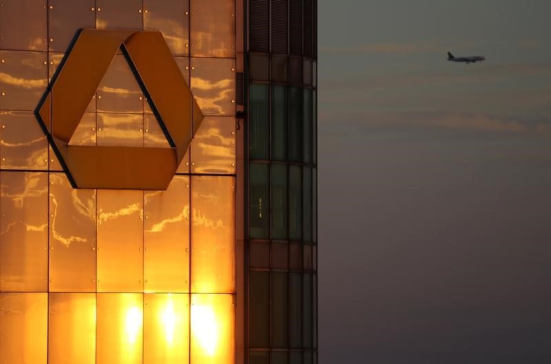 Commerzbank renoue avec les benefices au deuxieme trimestre