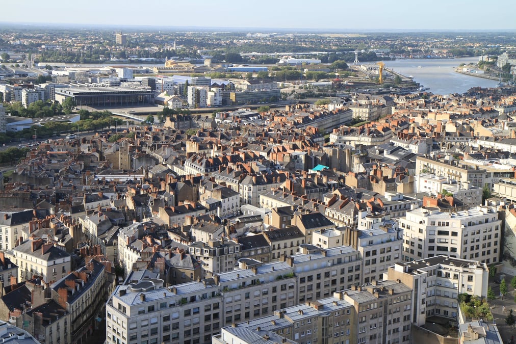 A Nantes, les volumes des propriétaires investisseurs ont diminué de -67% en un an.