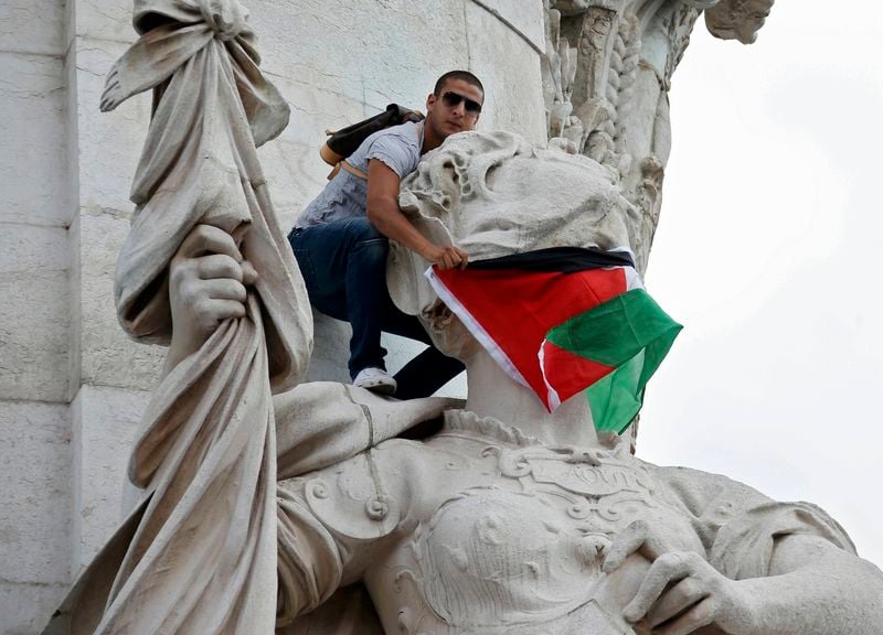 Rassemblement pro-palestinien à Paris malgré interdiction