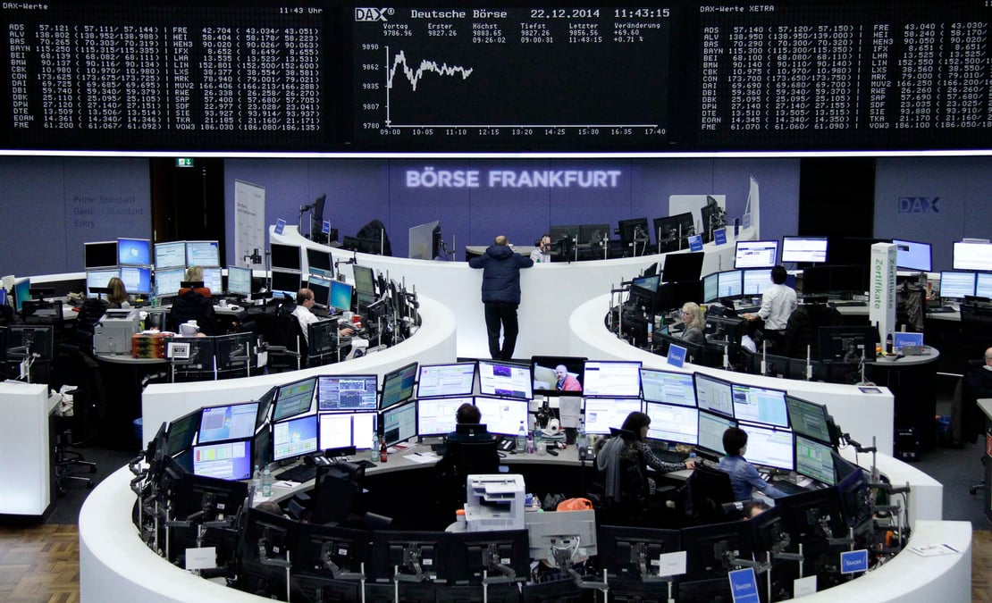Les bourses europeennes dans le vert a la mi-journee