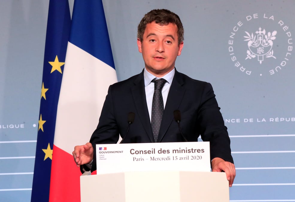 Le gouvernement "pas dans l'idee de reduire des acquis sociaux" ni retablir l'isf, dit darmanin