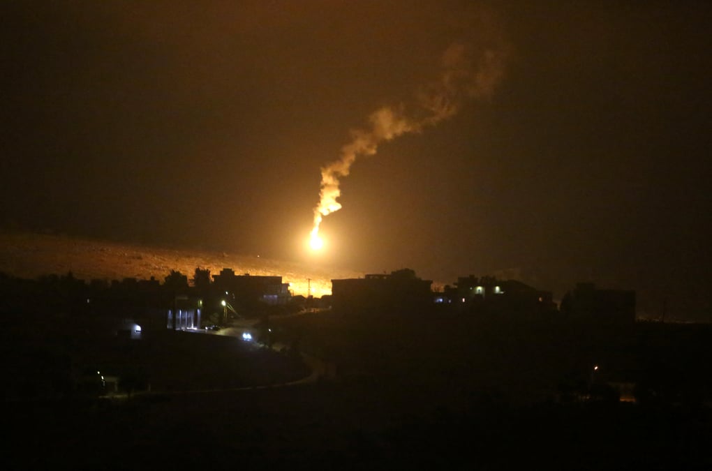 Israel cible des postes du hezbollah au liban en represailles a des tirs