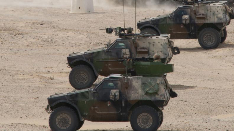 Après 50 ans de service environ, les VBL de l'armée de Terre française seront à l'horizon 2030 remplacés par les VBAE (Véhicule blindé d'aide à l'engagement)