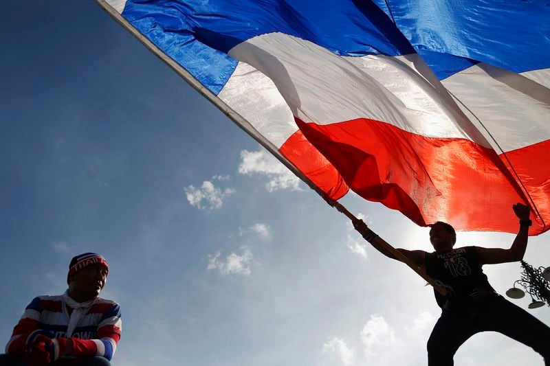 Le gouvernement thaïlandais met les manifestants en garde