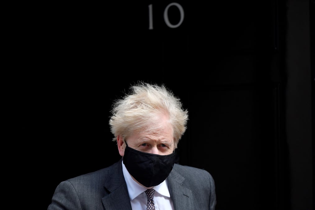 Boris johnson a paye lui-meme la renovation de son appartement, assure une ministre