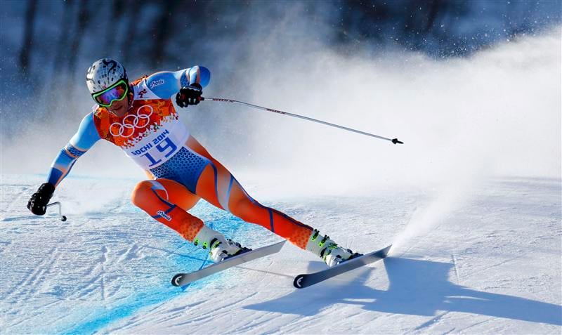 JO: Aksel Lund Svindal juge les sauts de la descente à la limite