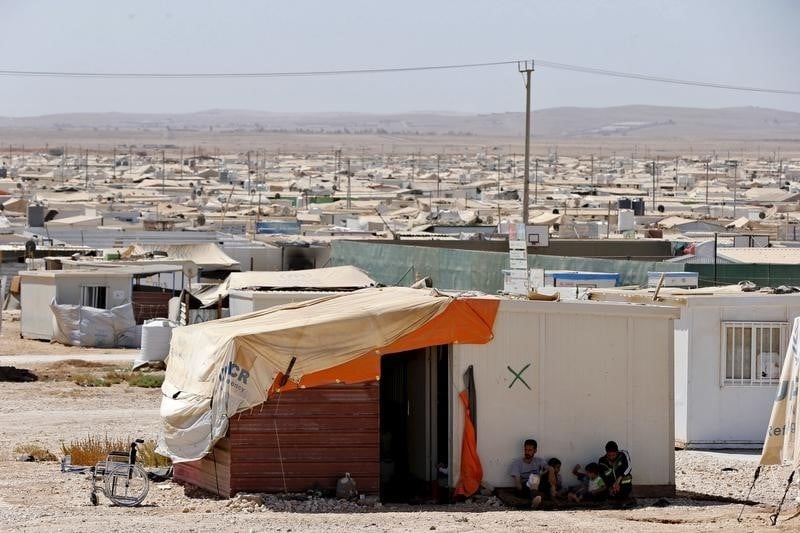 Face a la degradation de l’aide, les refugies syriens quittent le jordanie en masse