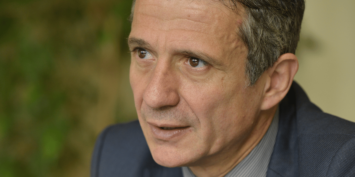 Alain Cluzet, Courbevoie, Grand Paris,