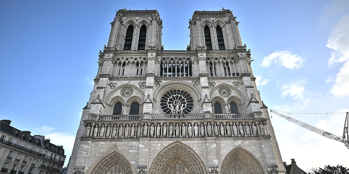 Notre-Dame de Paris est renée officiellement de ses cendres ce samedi 7 décembre.