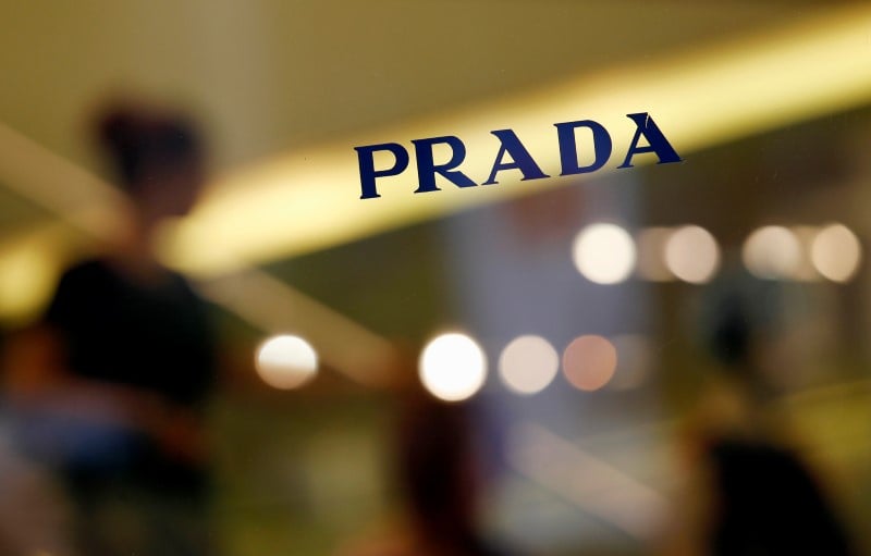 Le ralentissement economique en asie freine prada