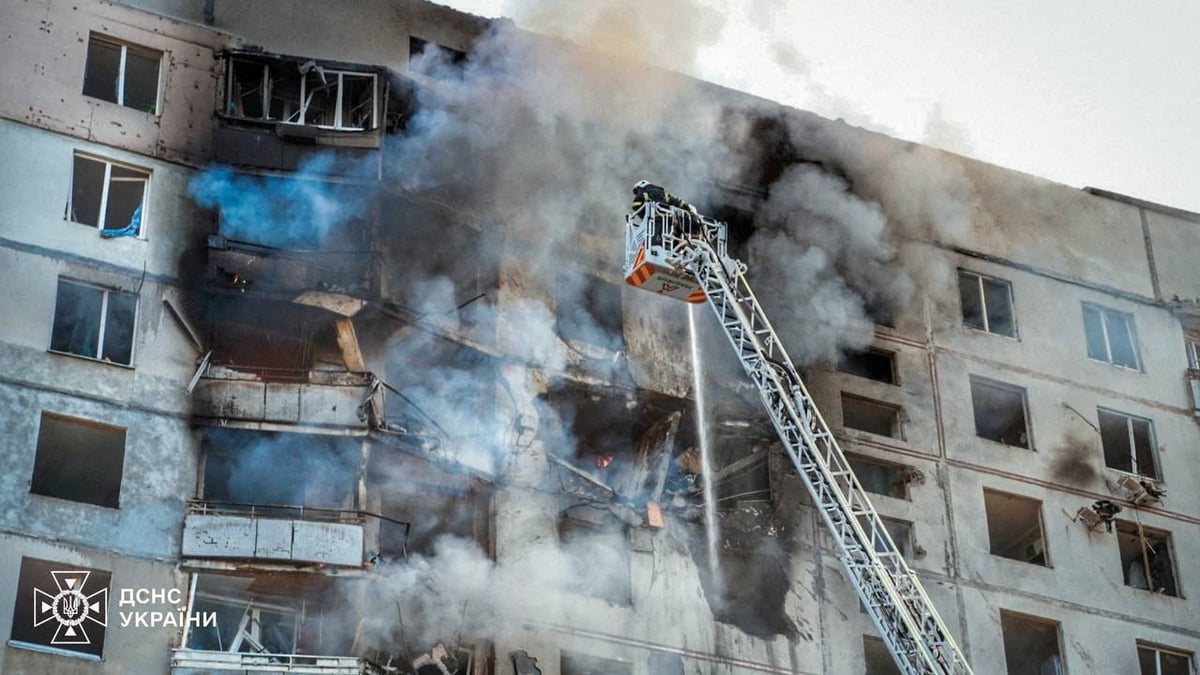 Aftermath of a russian air strike in kharkiv