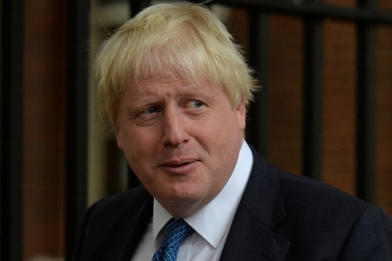 Londres doit se preparer a un brexit sans accord, dit johnson