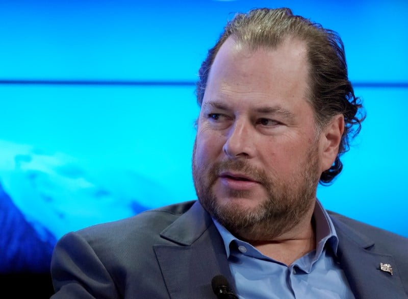 Le fondateur de salesforce rachete le magazine time