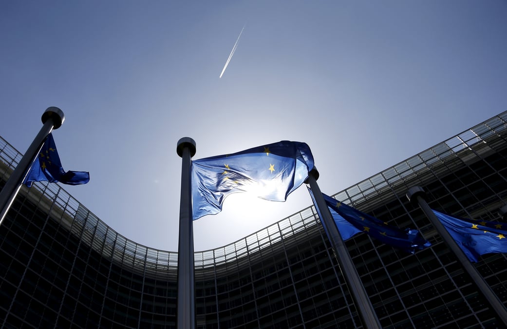 Bruxelles ouvre une enquete antidumping sur l'acier russe et chinois