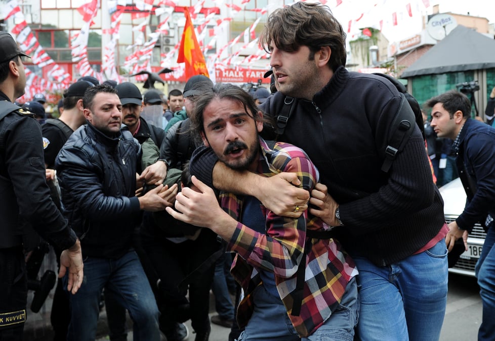 Un rassemblement du 1er-mai disperse a istanbul